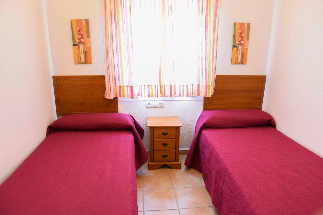 Apartamentos Perez Zara Conil De La Frontera Eksteriør billede